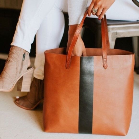 Madewell Handbags - Madewell tote black stripe edition